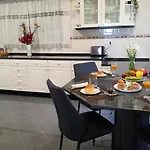 Villa Santa Maria *