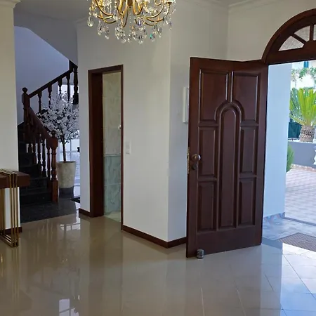 Villa Santa Maria *