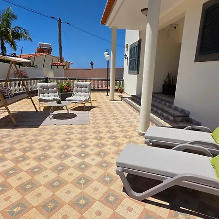 Santa Maria Villa *